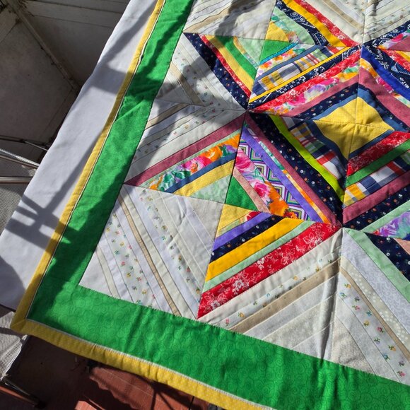 Handmade String Star Wall Quilt Small - Picture 4 of 10